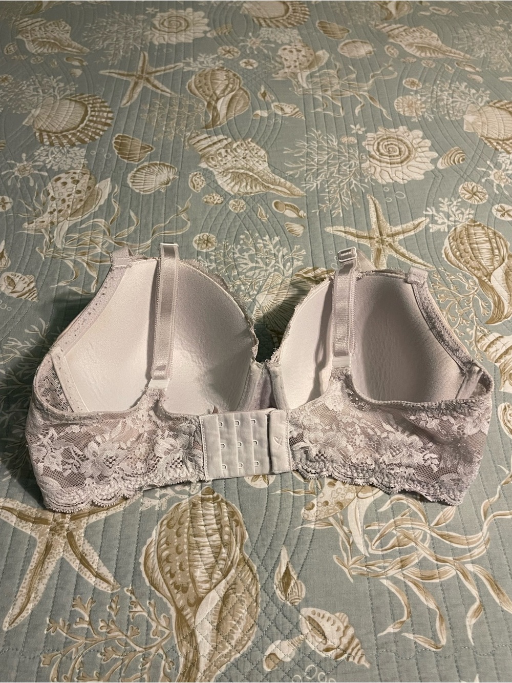 Victoria's Secret White Dream Angels Bra - Picture 2 of 4